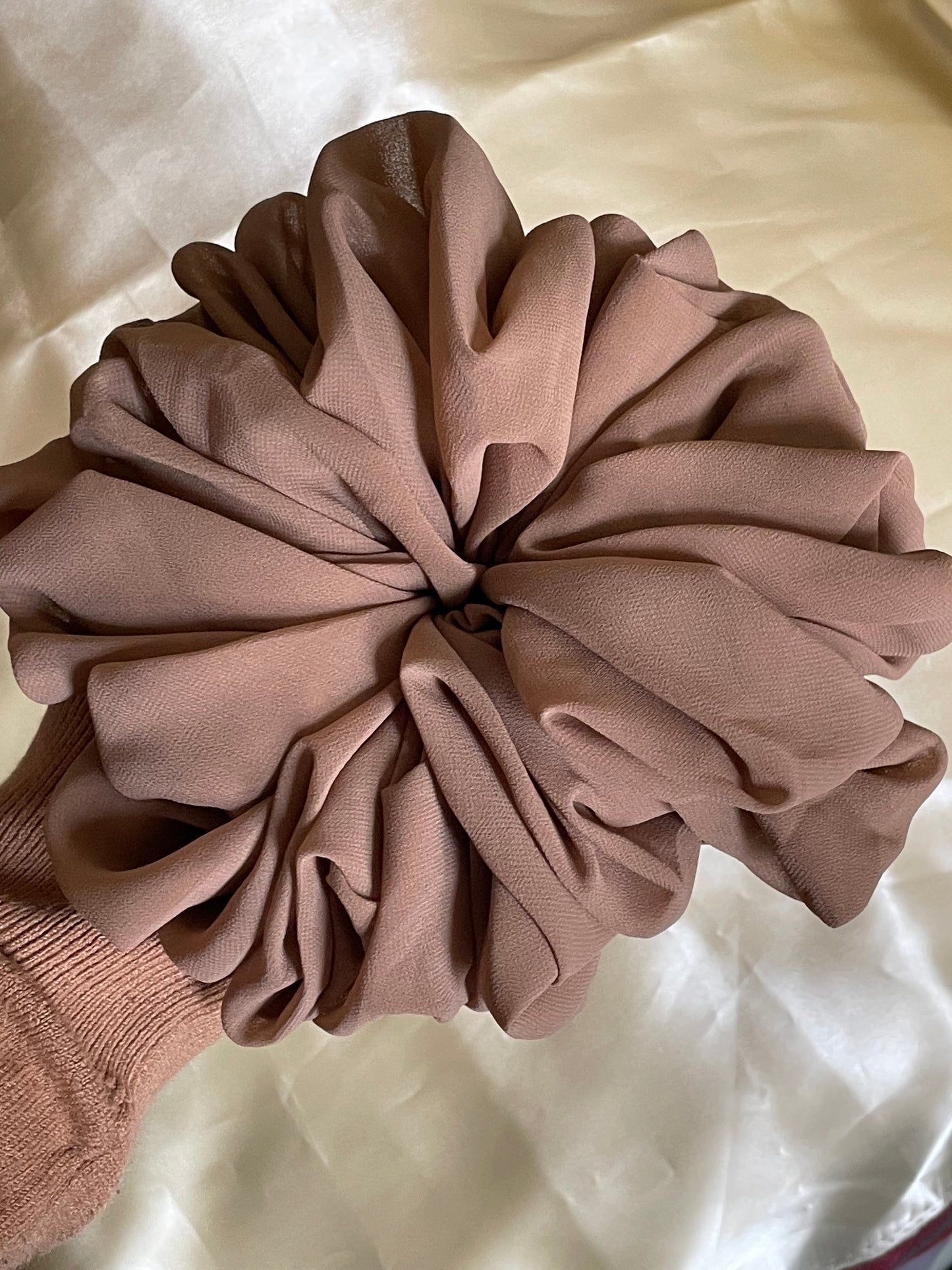 Hijab Scrunchie-Beige