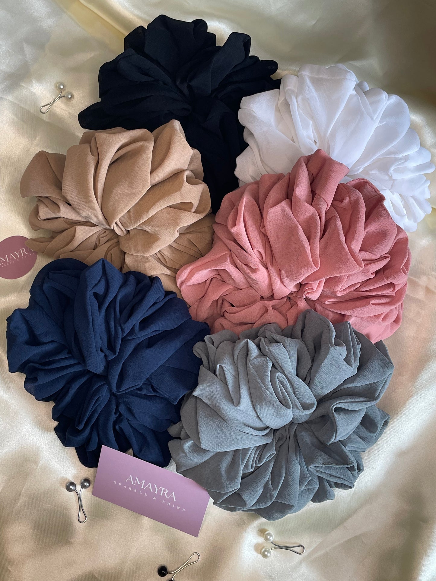 Hijab Scrunchie- White