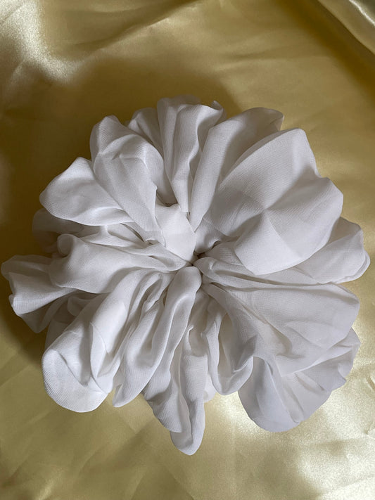 Hijab Scrunchie- White